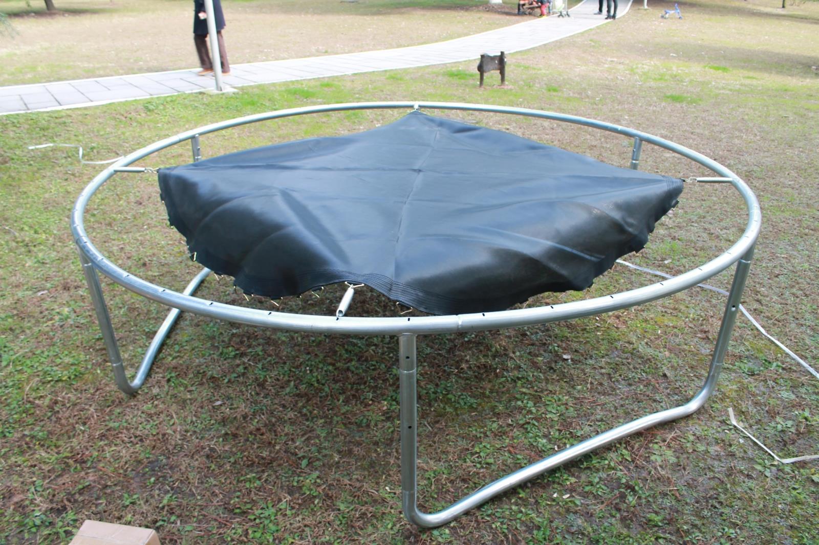 download trampoline staples corner